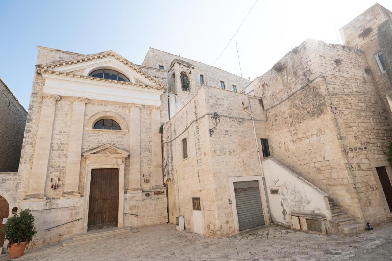 מלון ג'ובינאצו Piccola Pietra Bianca מראה חיצוני תמונה